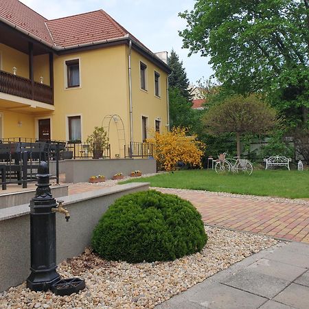 Diofa Vendeghaz Appartement Eger Buitenkant foto