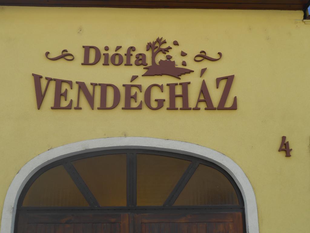 Diofa Vendeghaz Appartement Eger Buitenkant foto